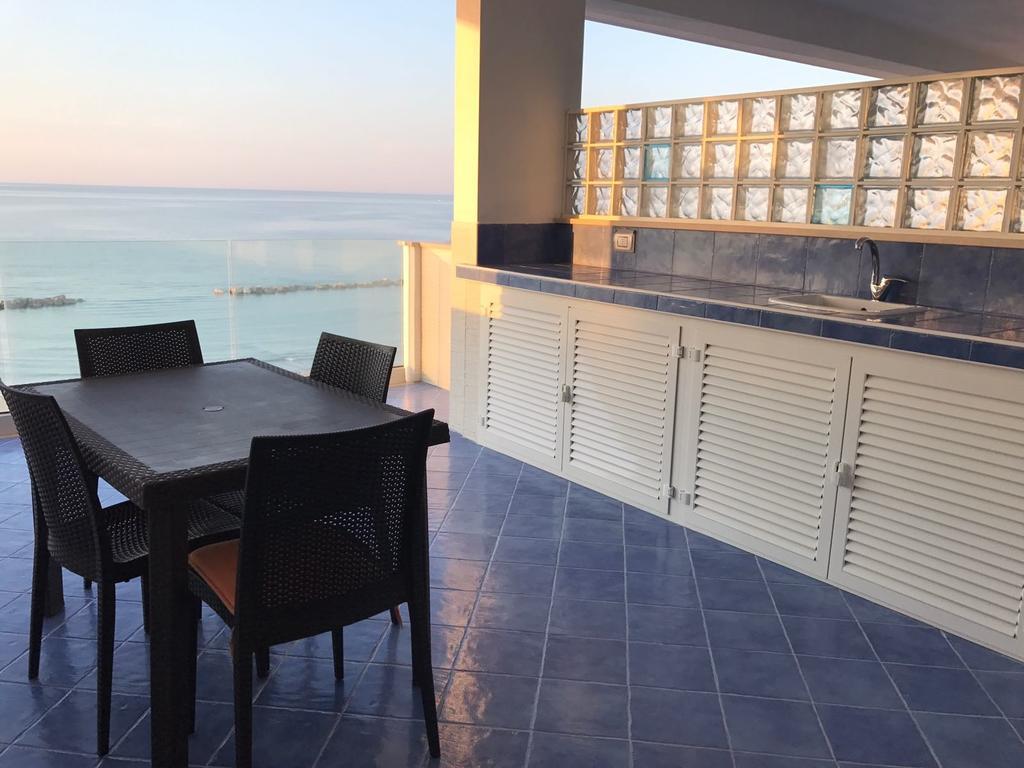 Apartment Sea View Termoli Ngoại thất bức ảnh