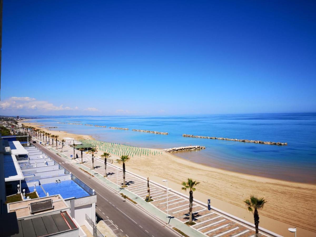 Apartment Sea View Termoli Ngoại thất bức ảnh